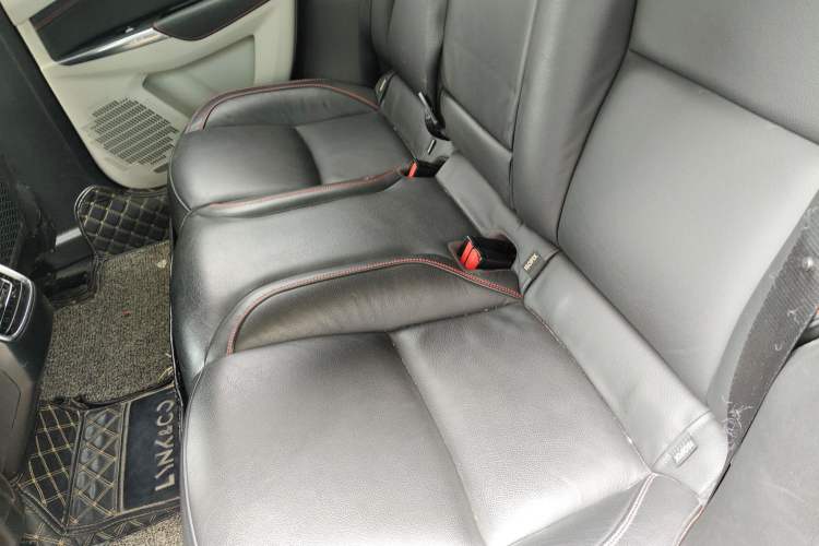 Used Lynk & Co 02 2018 1.5T DCT Two-Wheel Drive Zhaopu Version China V Standard
