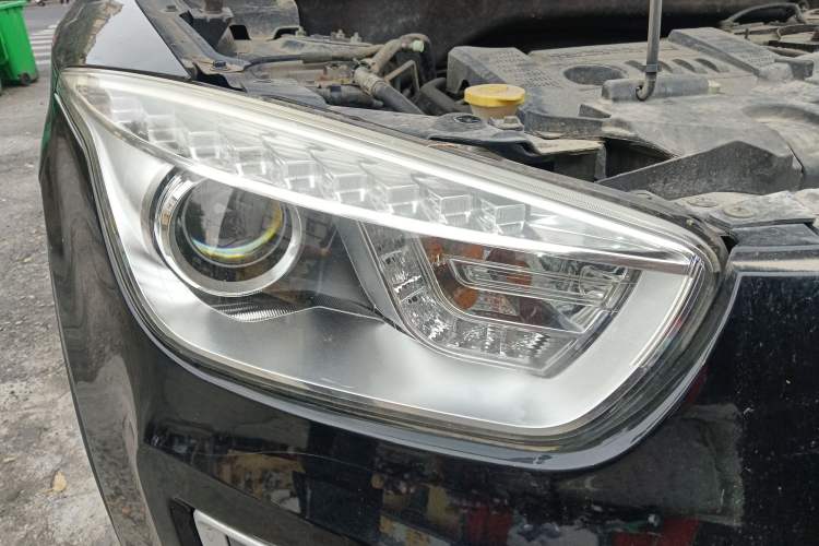 Used Bestune X80 2013 2.0L automatic comfort version