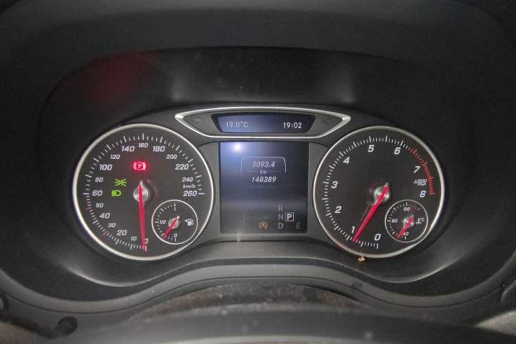 Used Mercedes-Benz B-Class 2015 B 200 Sport Edition