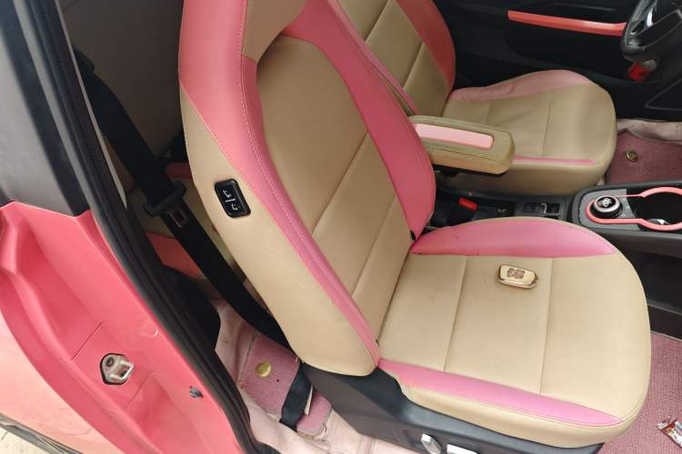 Used Chery Little Ant 2021 150 000 Yuan Ant Fan Edition Queen Version Lithium Iron Phosphate
