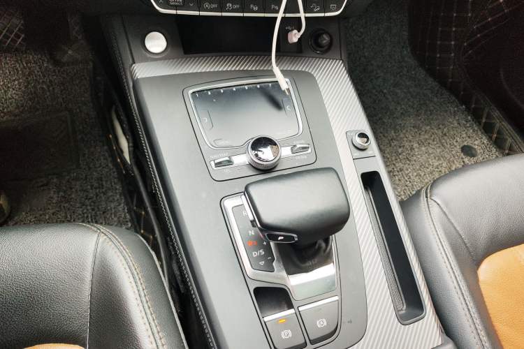 Used Audi Q5L 2020 45 TFSI Prestige Fashion Model
