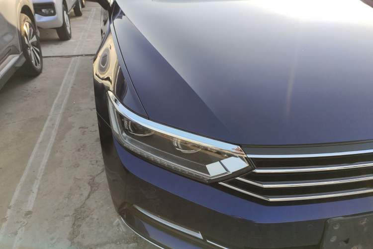 Used Volkswagen Variant 2018 380TSI Two-Wheel Drive Comfort Edition