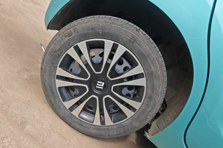 Used JMEV Xiao Qilin 2024 201km Comfort Version Exterior 5