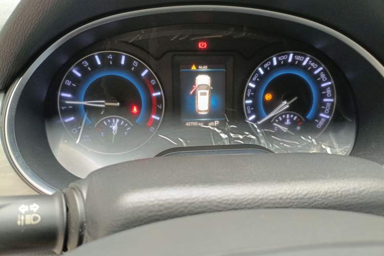 Used Haval H2 2018 Blue Label 1.5T Dual-Clutch Two-Wheel-Drive Elite Model Odometer Close Up