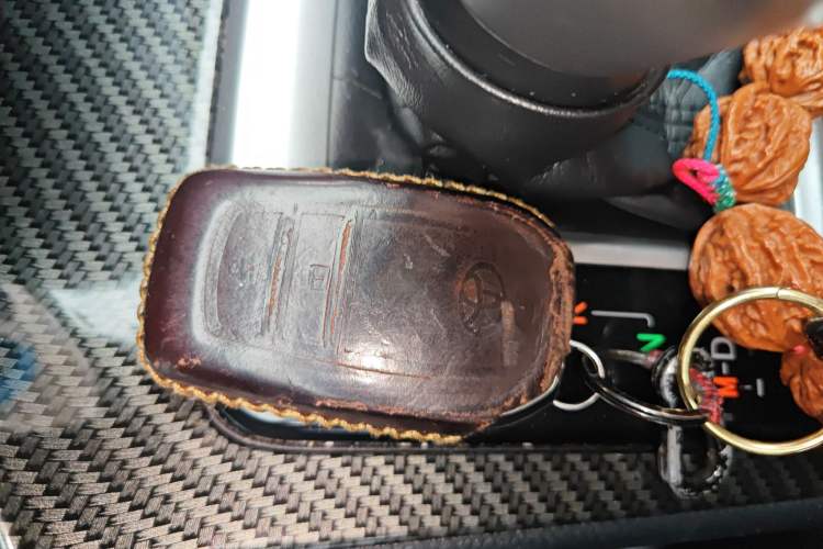 Used Toyota Highlander 2017 2.0T Four-Wheel Drive Black Edition Limited Model
