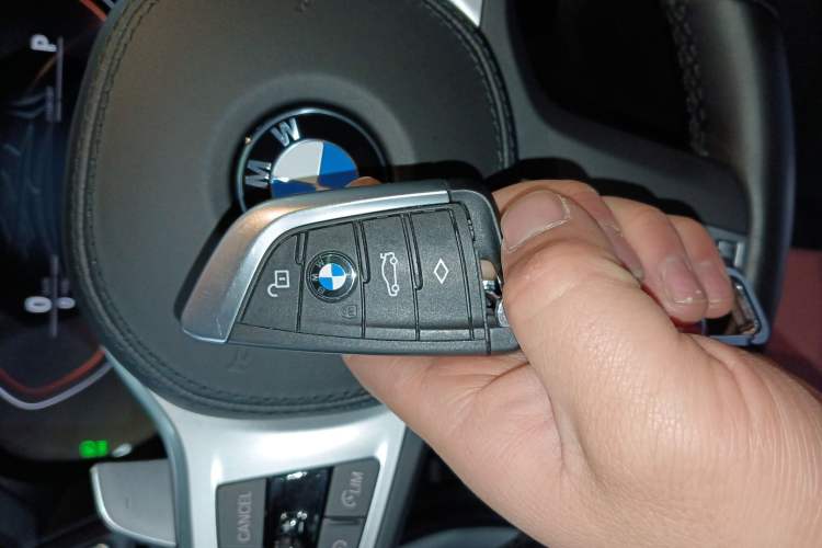 Used BMW X3 2022 Second Facelift xDrive30i Leading Edition M Night Sky Package
