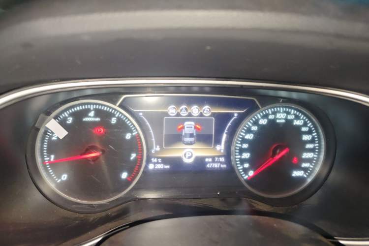 Used Hongqi H5 2022 Classic Model 1.5T DCT Flagship Edition
