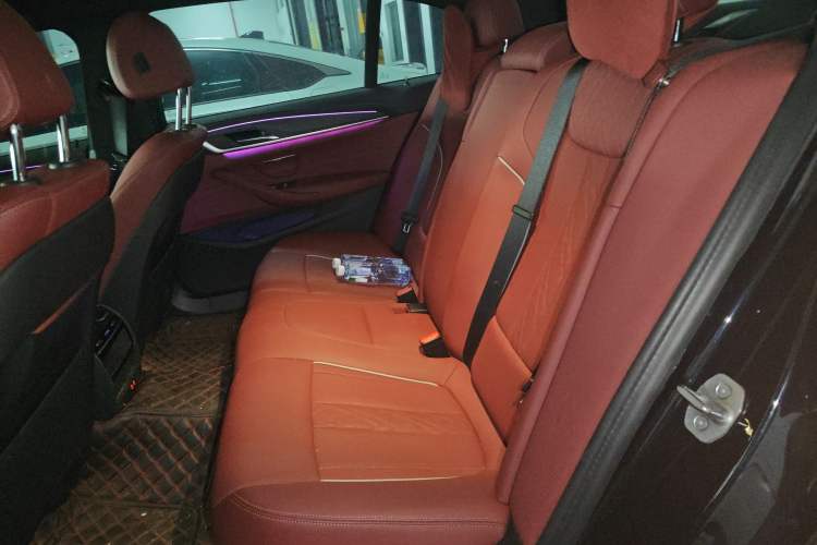 Used BMW 5 Series 2023 Restyled 530Li Leading Edition M Sport Package
