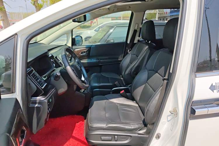 Used Honda Elysion 2016 2.4L Luxury Edition Left Front Seat