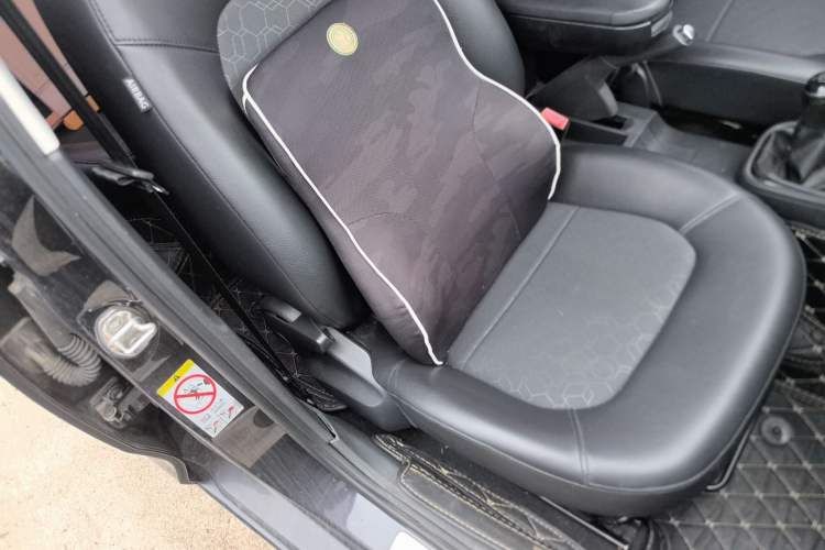 Used Volkswagen Santana 2015 1.6L Manual Comfort Edition