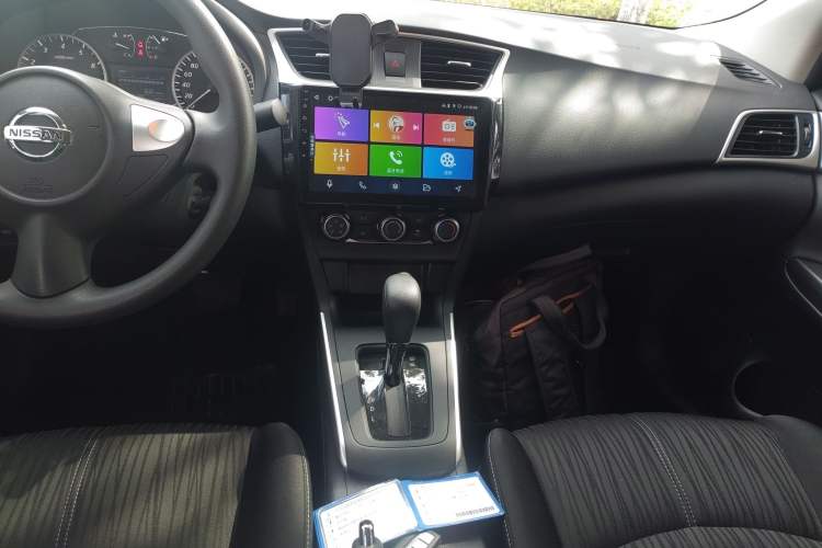 Used Nissan Sylphy 2024 Restyled Version 2 Classic 1.6XE CVT Comfort Edition Audio And AC Panel