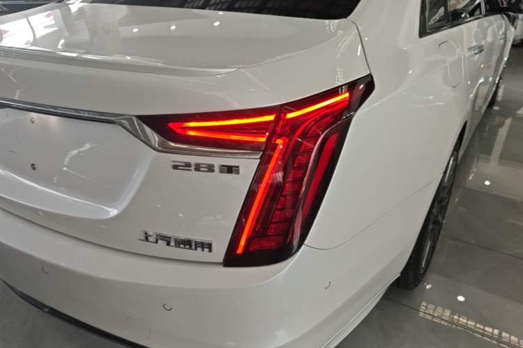 Used Cadillac CT6 2022 28T Prestige Edition Right Rear Taillight