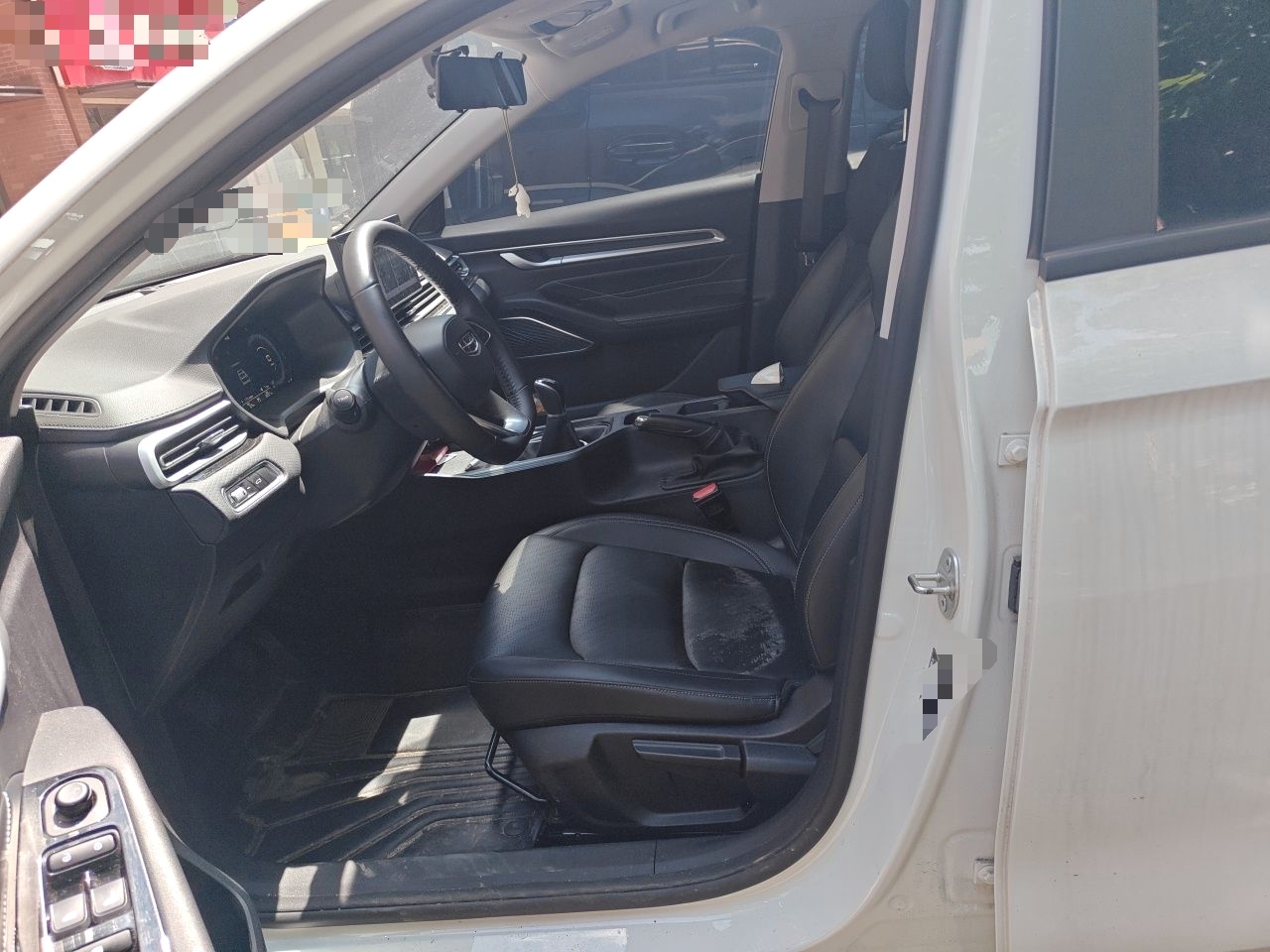 Geely Auto Emgrand 2023 4th Generation Champion Edition 1.5L Manual Luxury Model — снимка 12