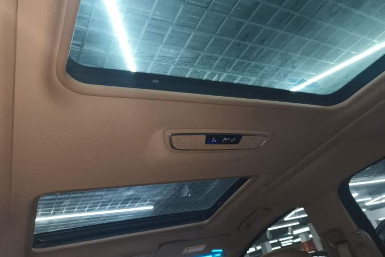 Used Buick GL8 2020 ES Land Cruiser 653T Flagship Model
