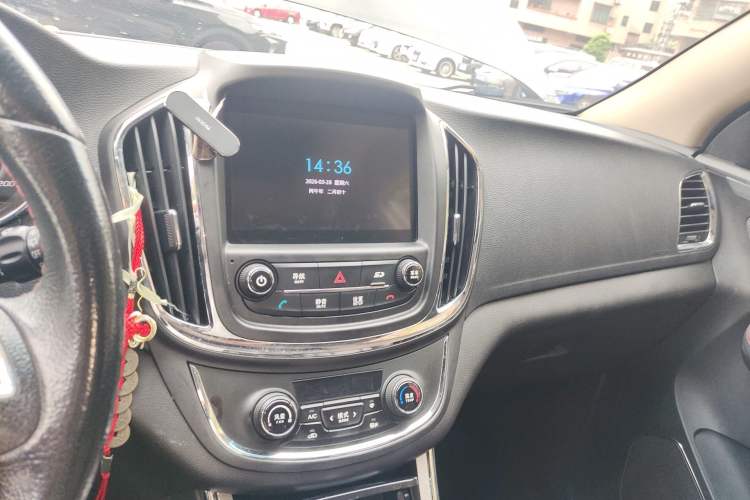 Used Baojun 560 2016 1.8L iAMT Luxury Model