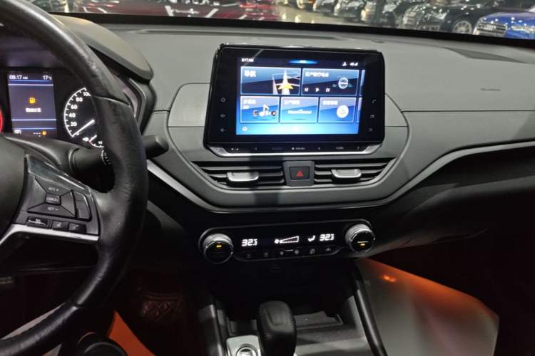 Used Nissan Teana 2020 2.0L XL Comfort Edition Audio And AC Panel