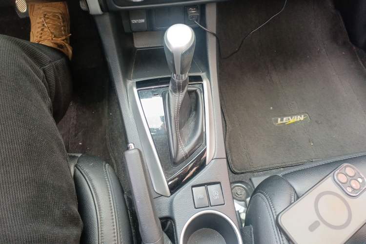 Used Toyota Levin 2017 Revised 185T CVT Elite Edition China V Standard
