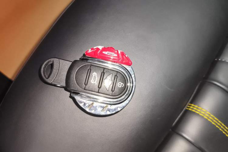 Used MINI 2021 2.0T COOPER S CABRIO Sidewalk
