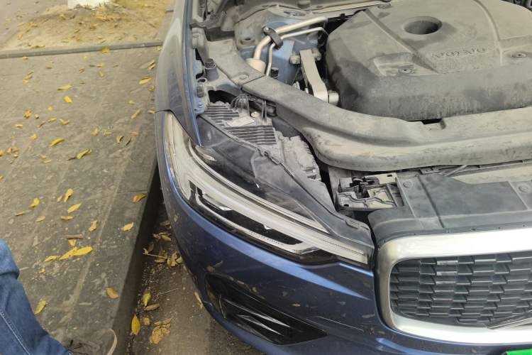 Used Volvo XC60 2018 T5 4x4 Smart & Sporty Edition
