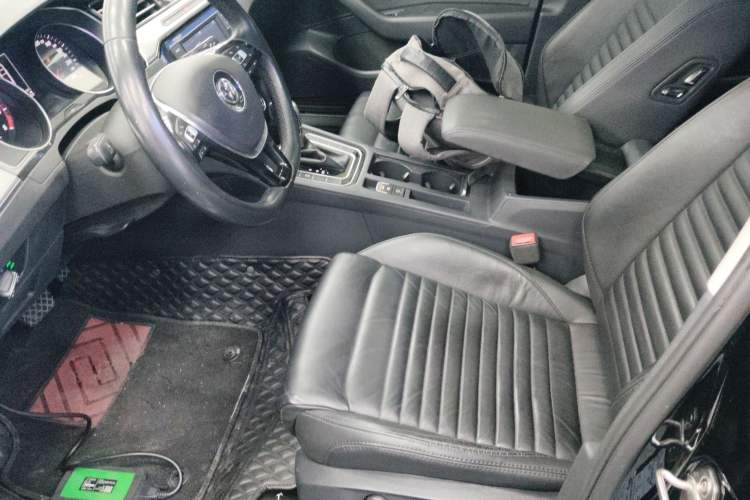 Used Volkswagen Magotan 2018 330TSI DSG Advanced Model