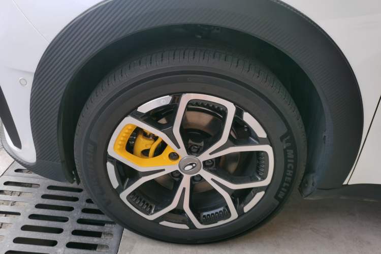 Used ORA Good Cat GT 2025 Model, Mulan Edition, 430km Prestige Version