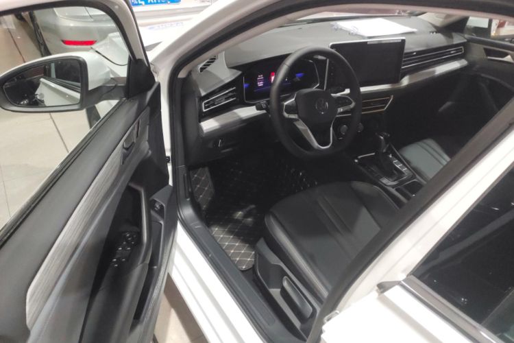 Used Volkswagen Sagitar 2026 Model 30 Million Units Selected 300TSI DSG Surpassing Edition
