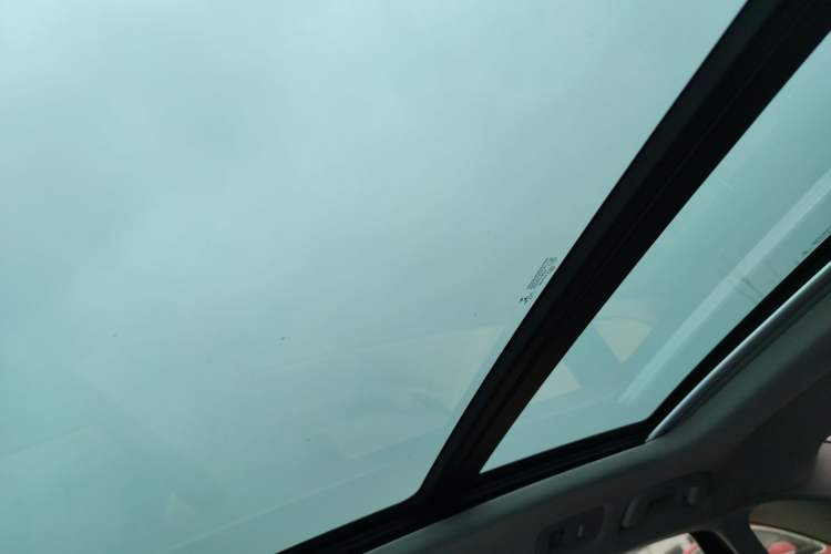 Used Volkswagen Sagitar 2020 280TSI DSG Comfort Version China VI Standard Headliner