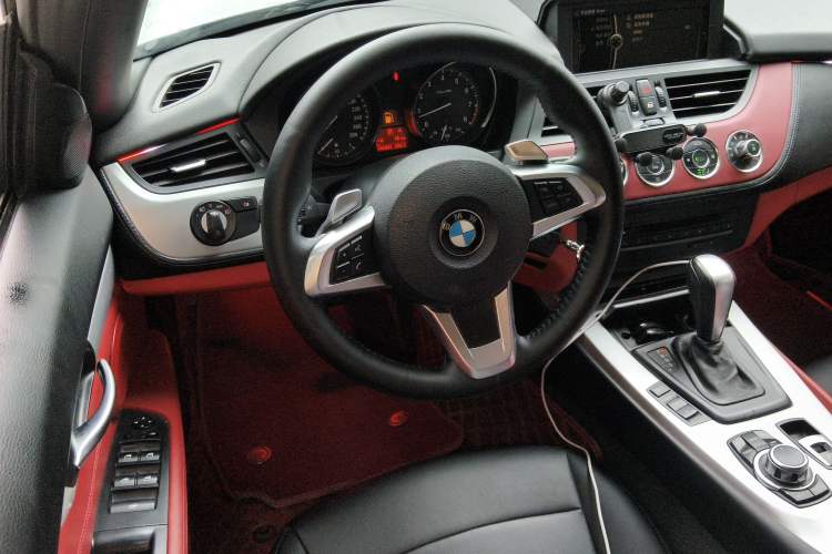 Used BMW Z4 2011 sDrive23i Flame Limited Edition
