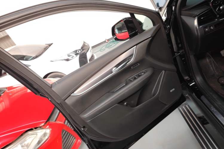 Used Cadillac XT6 2022 2.0T 7-Seater Four-Wheel-Drive Luxury Version