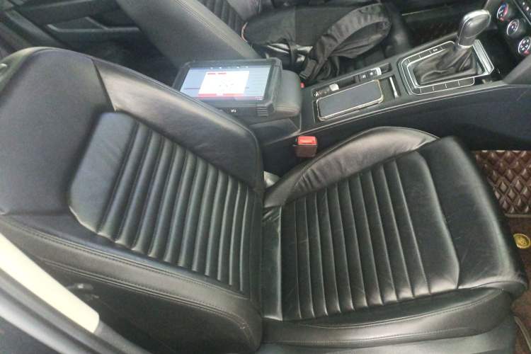 Used Volkswagen Magotan 2018 330TSI DSG Advanced Model
