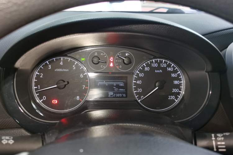 Used Nissan Tiida 2013 1.6L CVT Cool Cafe Edition Instrument Cluster