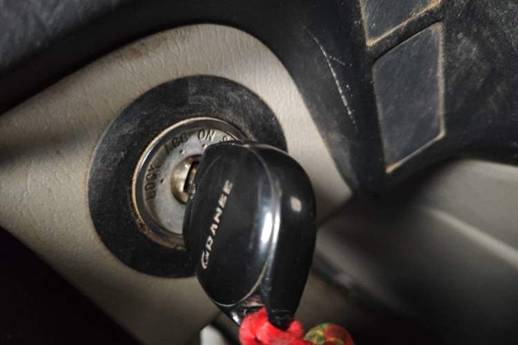 Used Jinbei Express 2017 2.0L Classic Version V19 Vehicle Key