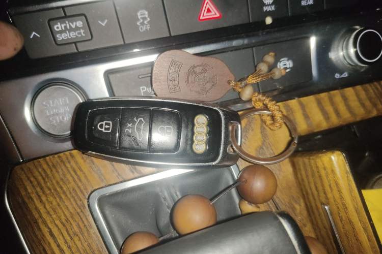 Used Audi A6L 2019 45 TFSI Prestige Elegant Edition Vehicle Key