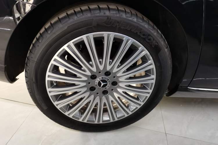 Used Mercedes-Benz E-Class 2023 Updated E 300 L Fashion Edition