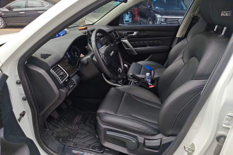 Used Haval H2 2016 Red Label 1.5T Manual Two-Wheel Drive Elite Model