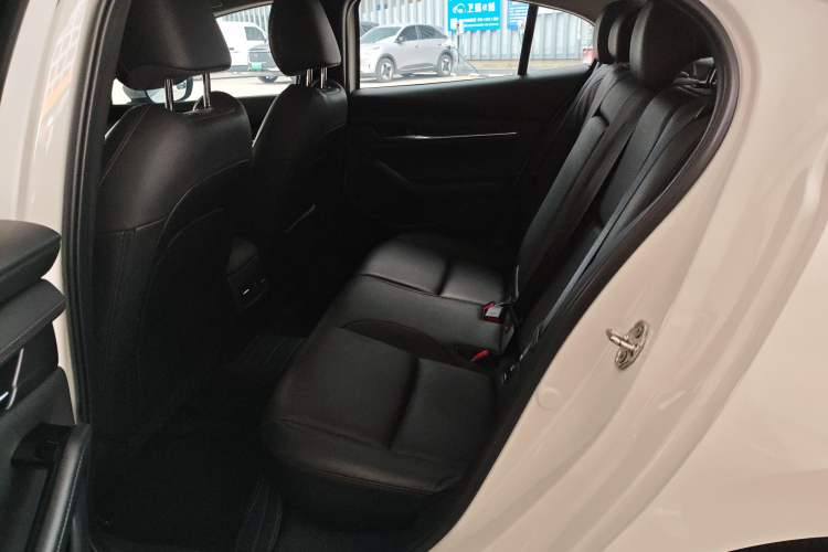 Used Mazda 3 Axela 2023 2.0L Automatic Zhiqing Edition
