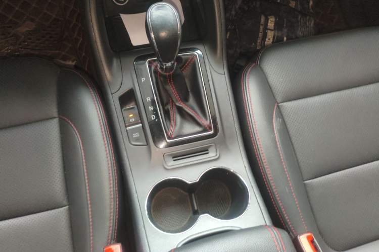 Used Changan CS75 2016 1.8T Automatic Elite Model China IV Standard