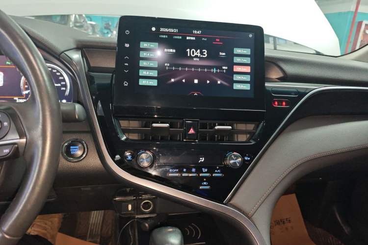 Used Toyota Camry 2021 2.5G Luxury Edition Audio And AC Panel