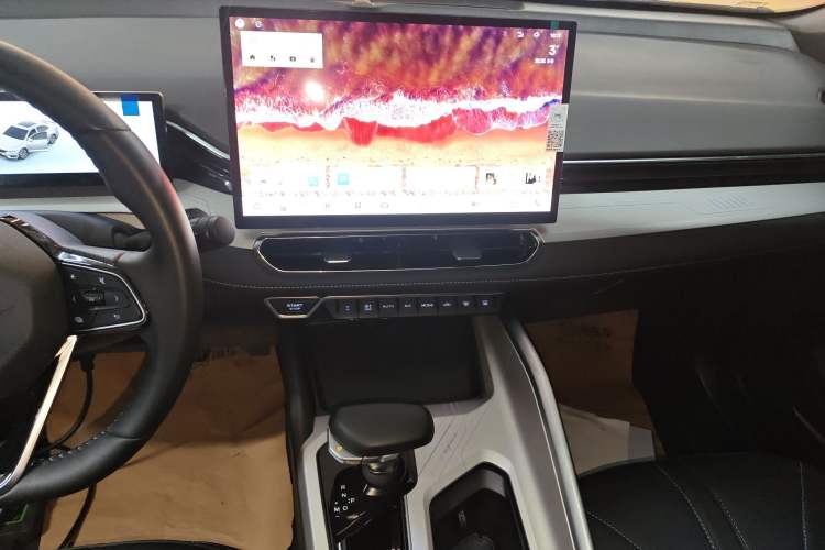 Used Geely Auto Preface 2025 Dongfang Yao 1.5TD Fuyao Edition
