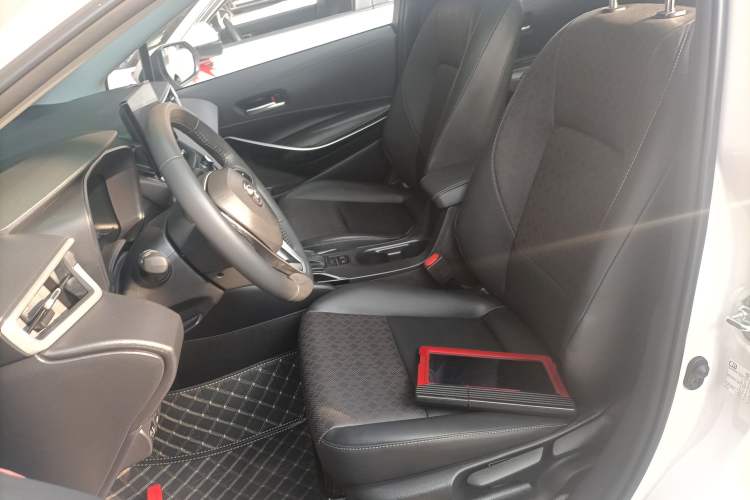 Used Toyota Corolla 2024 1.8L Smart Electric Hybrid Dual-Engine Elite Edition