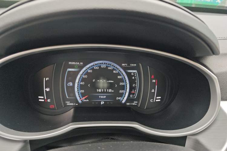 Used Geely Auto Emgrand X7 Sport 2016 1.8TD Automatic ZhiZun Version
