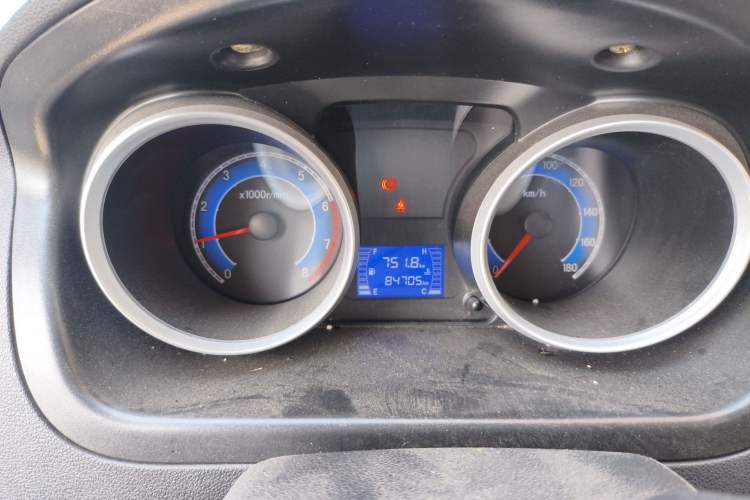 Used CHANGAN KAICHENG Ruixing M80 2019 1.5L Base Version 4-Seater Single-Steamed Air Conditioning China VI Standard Flat Roof with Lift-Up Rear Door DAM15KR Instrument Cluster