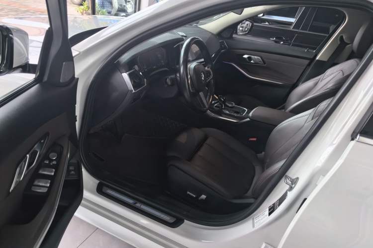 Used BMW 3 Series 2022 325Li M Sport Package
