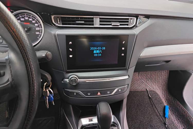 Used Peugeot 408 2019 360THP Automatic Luxury Edition China VI Standard Audio And AC Panel