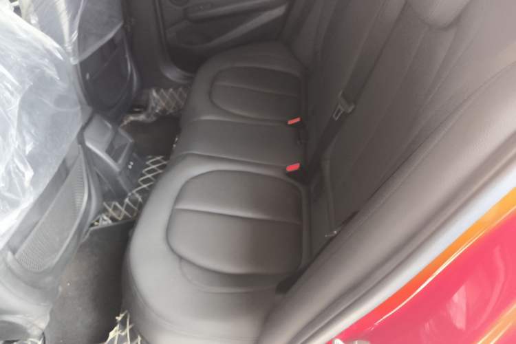 Used BMW 1 Series 2019 120i Leading Model M Sport Package
