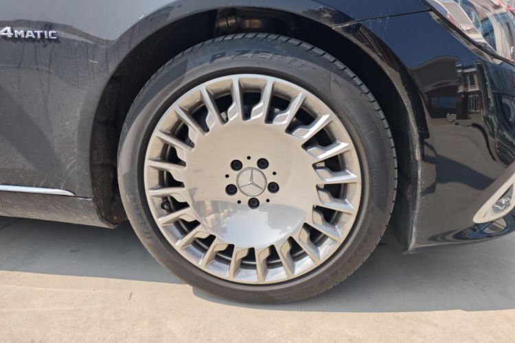 Used Mercedes-Benz Maybach S-Class 2020 S 450 4MATIC Right Front Wheel Hub