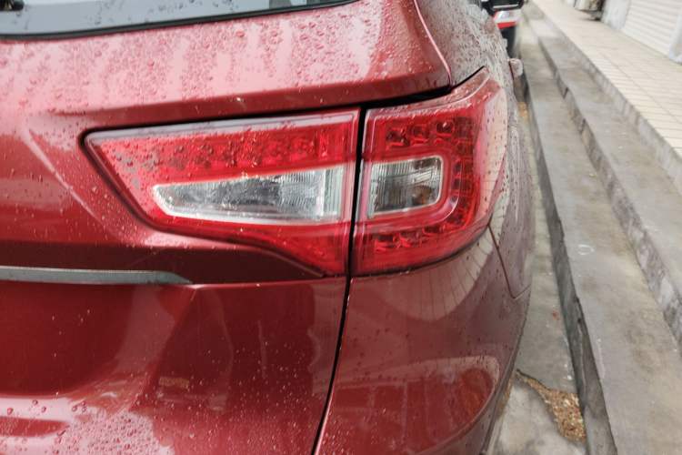 Used CHANGAN CS75 2014 1.8T Automatic Elite Model China IV Standard Right Rear Taillight