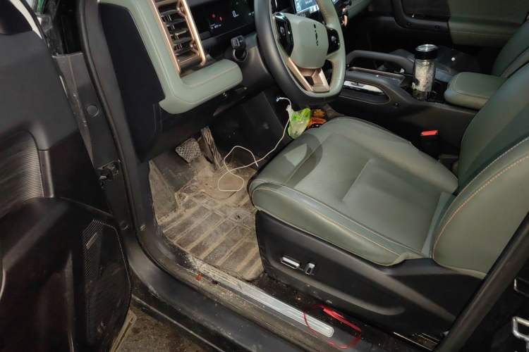 Used iCAR 03 2024 401km Two-Wheel Drive Standard Advanced Version
