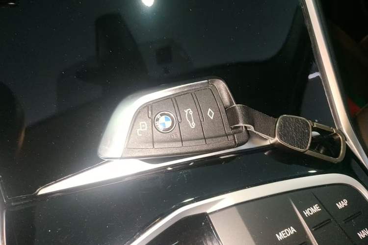 Used BMW i3 2024 eDrive 35 L
