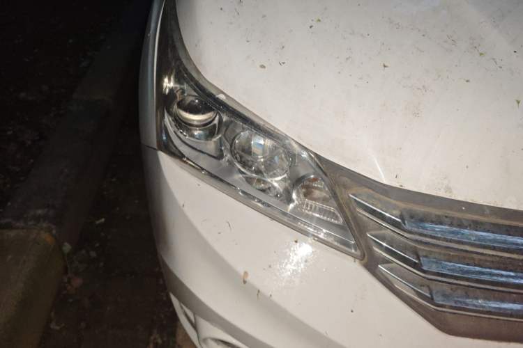 Used HYOSOW H3 2016 H3F 1.5L Manual Luxury Model Right Front Headlight